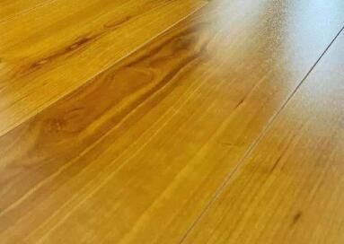 地板打蠟的時候要注意什么呢？