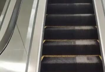 商場(chǎng)電扶梯的清潔保養(yǎng)有什么標(biāo)準(zhǔn)呢？要注意什么？