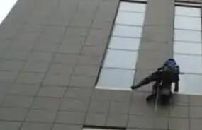 瓷磚外墻的清潔按照什么順序比較好呢？